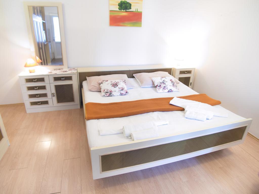 Marin Apartment Molunat