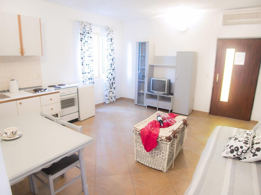 Marin Apartment Molunat