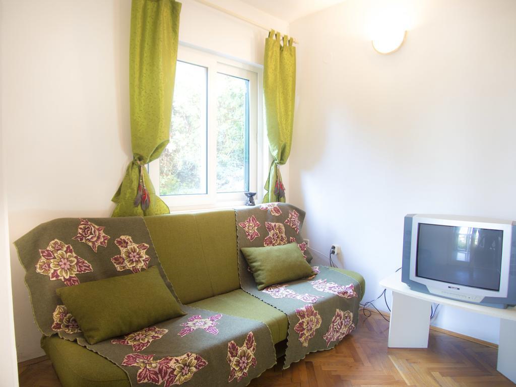 Apartment Marin Molunat