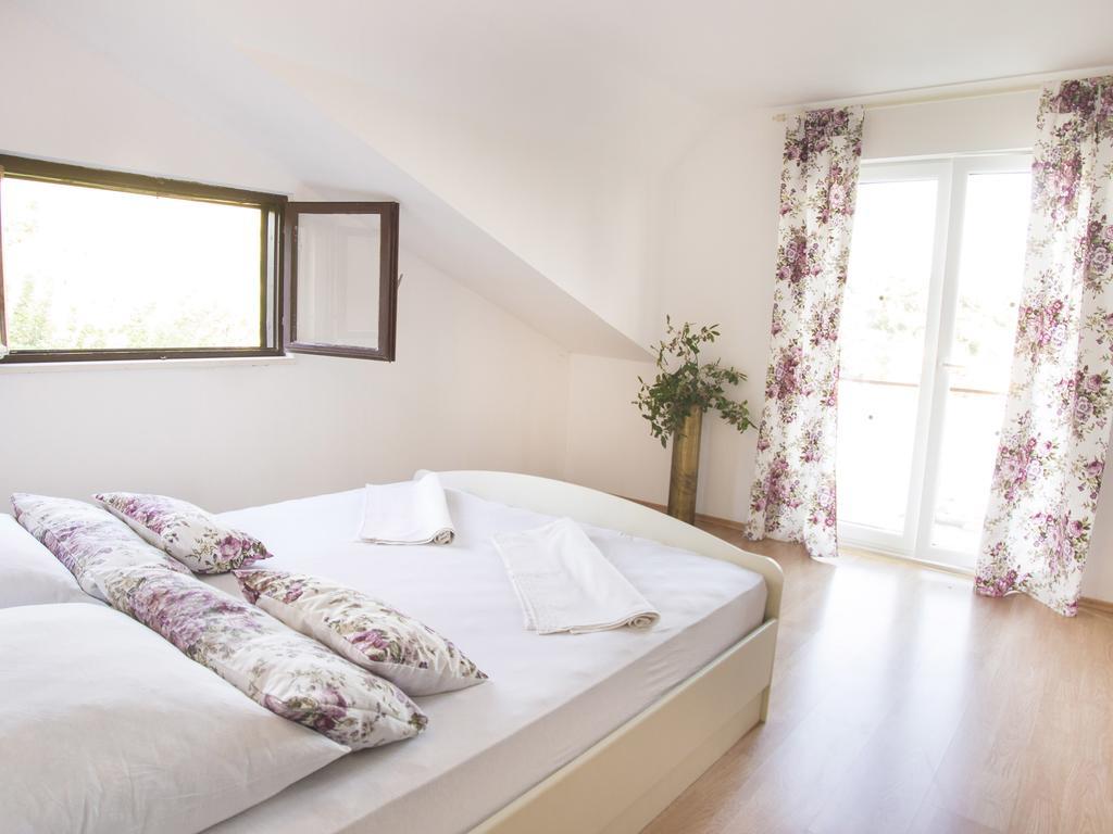 Marin Apartment Molunat