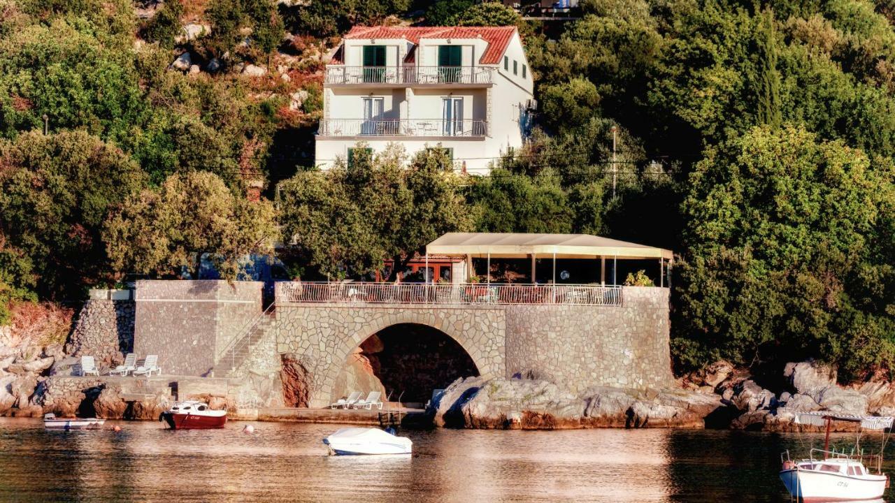 Marin